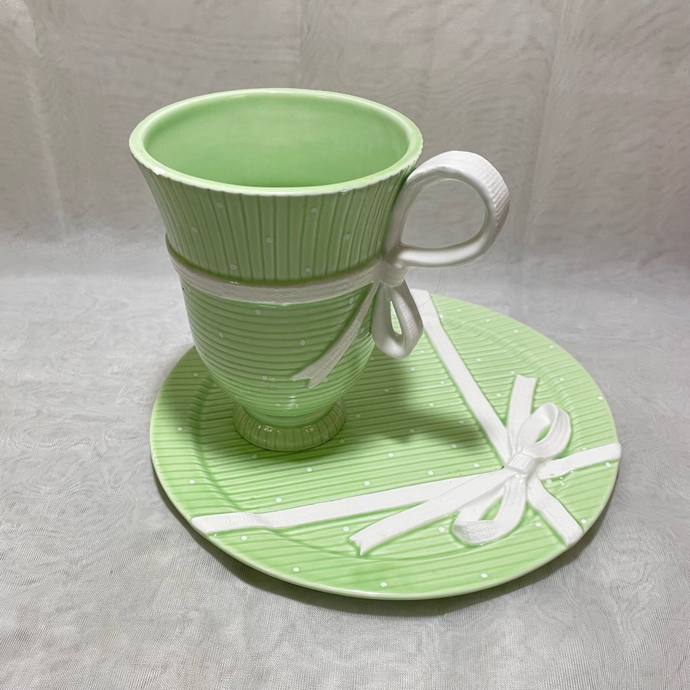 Department 56 Collection Snack Set in Light Green Polka Dot and Ribbon, NWT